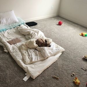 ASKING FOR ANYONES HELP